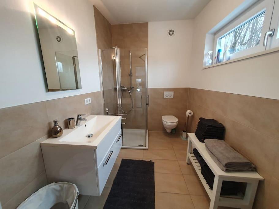 Wohnen Am Waldrand Apartment Щарнберг Екстериор снимка